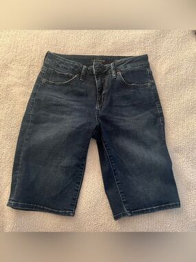 Lucky Brand Dark Wash Denim Bermuda Shorts Size 27